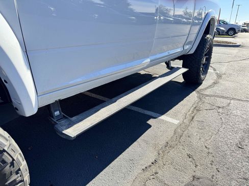 Used 2022 RAM 3500 Laramie AWD/4WD image 25