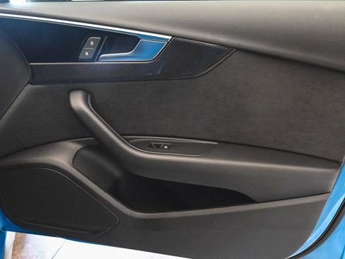 Used 2022 Audi S4 Premium w/ Convenience Package image 11