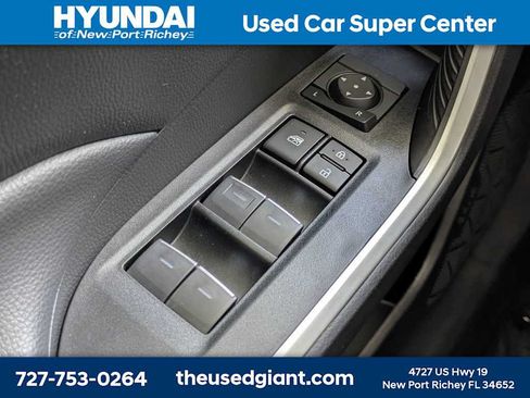 Used 2023 Toyota RAV4 XLE w/ Convenience Package FWD image 33