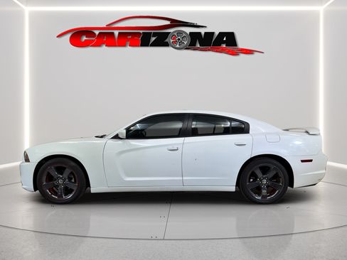 Used 2014 Dodge Charger SXT Plus RWD image 6