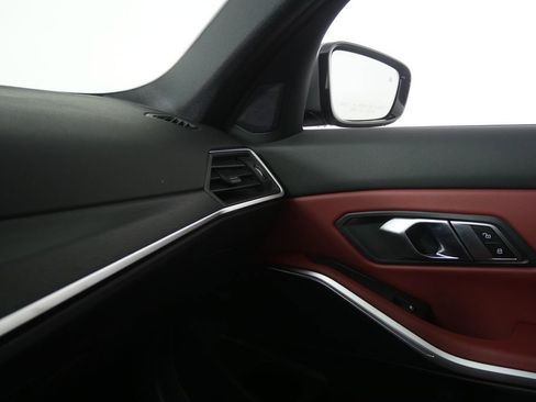 Certified 2023 BMW 330i Sedan w/ Premium Package RWD image 23