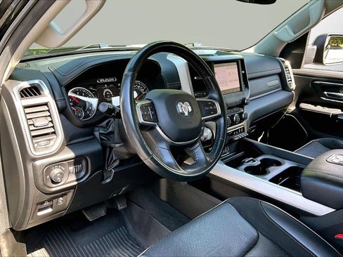 Used 2022 RAM 1500 Laramie AWD/4WD image 17