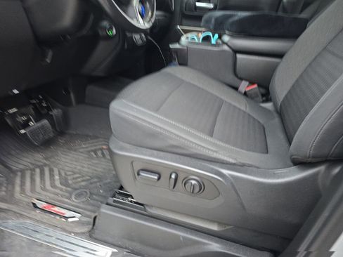 Used 2020 Chevrolet Silverado 1500 LT w/ All-Star Edition image 45