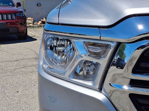 Certified 2023 RAM 1500 Big Horn AWD/4WD image 28
