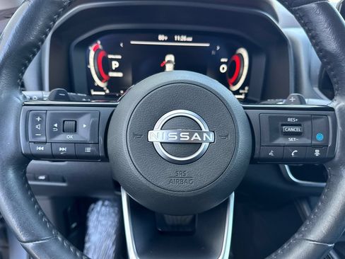 Used 2023 Nissan Rogue Platinum w/ Platinum Premium Package FWD image 30