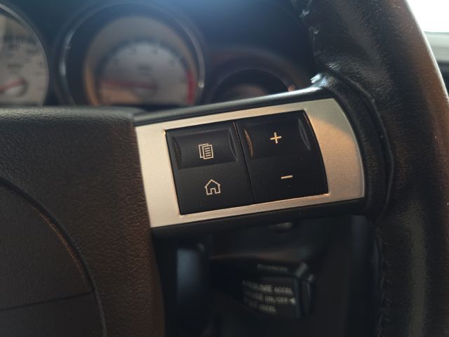 Used 2010 Dodge Challenger R/T RWD image 16