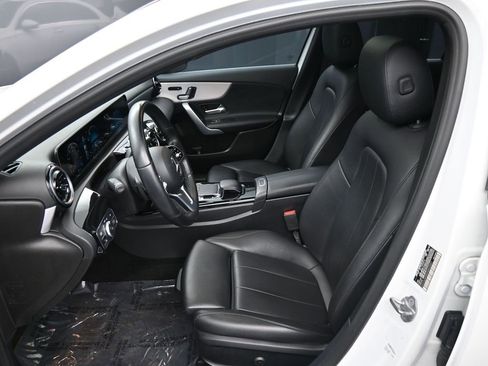 Used 2019 Mercedes-Benz A 220 A 220 image 23