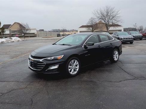 Used 2022 Chevrolet Malibu LT image 4