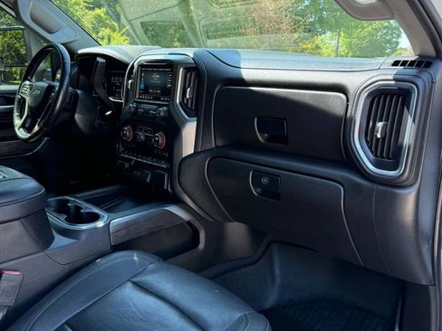 Used 2021 Chevrolet Silverado 2500 LTZ w/ LTZ Premium Package AWD/4WD image 27