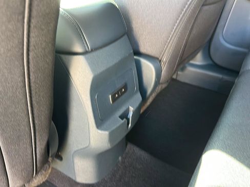 Certified 2025 Ford Maverick XL image 21