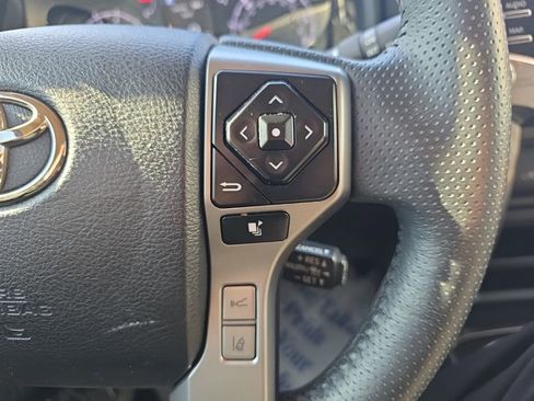 Used 2021 Toyota 4Runner SR5 Premium image 26