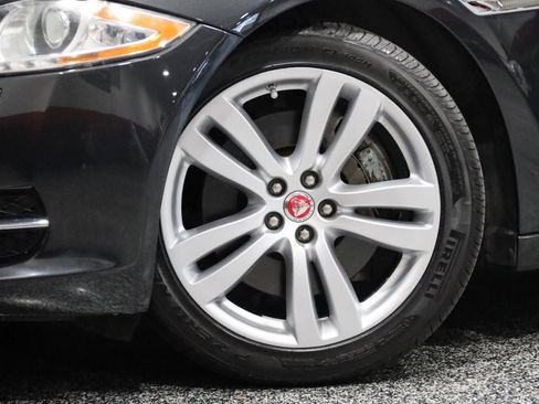 Used 2014 Jaguar XJ L Portfolio image 20
