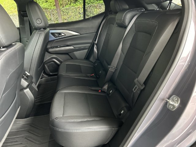 Used 2024 Chevrolet Equinox EV LT w/ LPO, Blackout Package FWD image 23