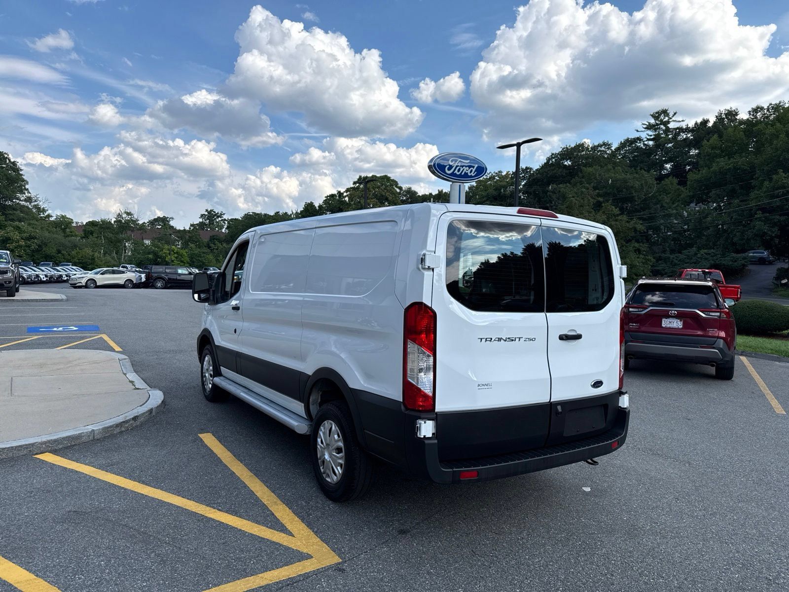 Used 2025 Ford Transit 250 Low Roof w/ Exterior Upgrade Package RWD image 3