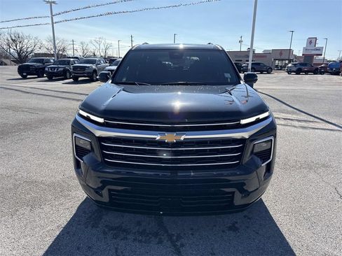 New 2026 Chevrolet Traverse High Country image 9