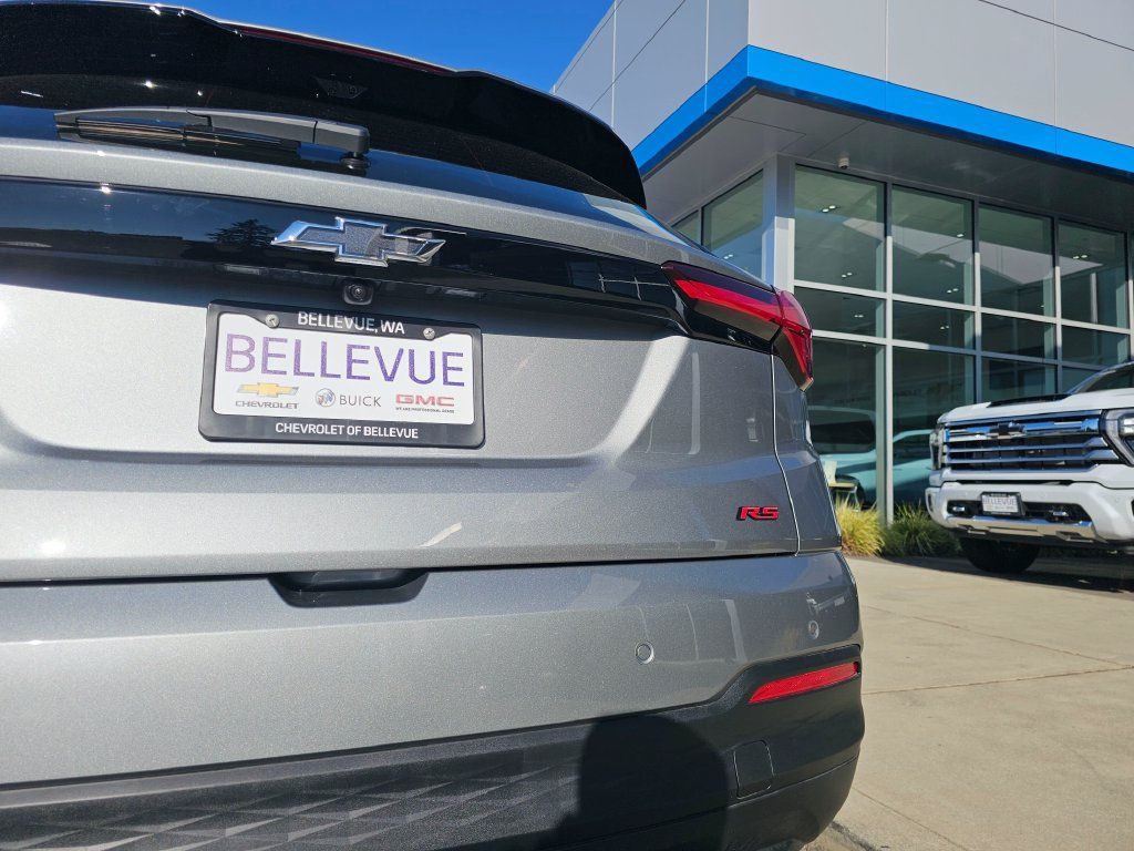 New 2027 Chevrolet Bolt RS w/ Technology Package FWD image 17