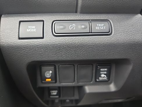 New 2026 Nissan Frontier PRO-4X w/ Pro-4x Convenience Package image 18