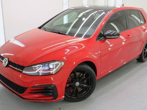 Used 2021 Volkswagen GTI SE FWD image 2