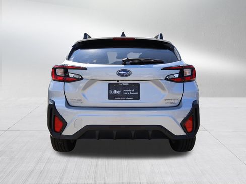 Used 2025 Subaru Crosstrek 2.5i Premium AWD/4WD image 6