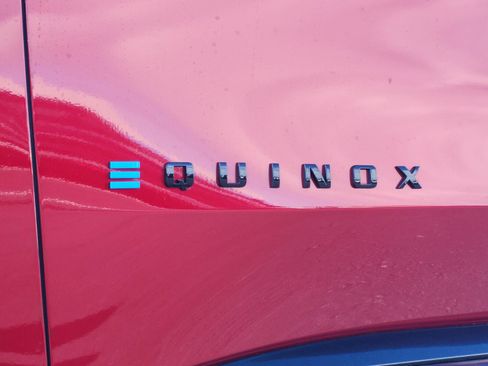 New 2026 Chevrolet Equinox EV RS image 5