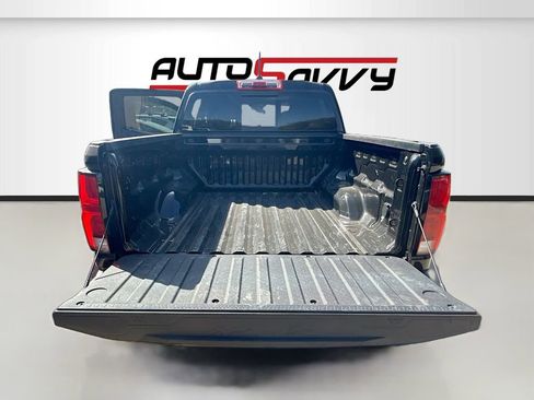 Used 2024 Chevrolet Colorado Z71 w/ Advanced Trailering Package image 24