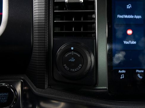 Used 2024 Ford F150 Raptor AWD/4WD image 25