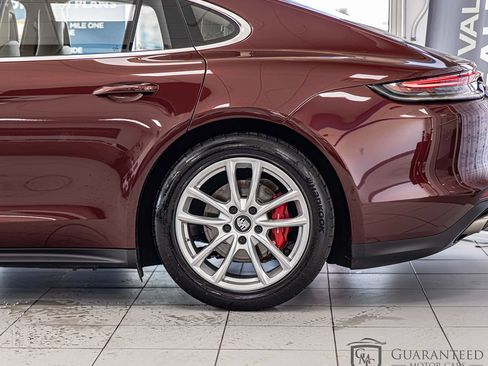 Used 2023 Porsche Panamera 4S AWD/4WD image 8