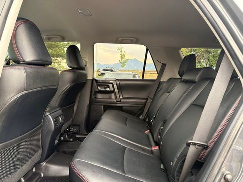 Used 2024 Toyota 4Runner TRD Off-Road Premium AWD/4WD image 20
