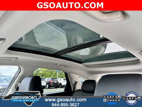 Used 2022 Genesis GV70 2.5T w/ Select Package image 17