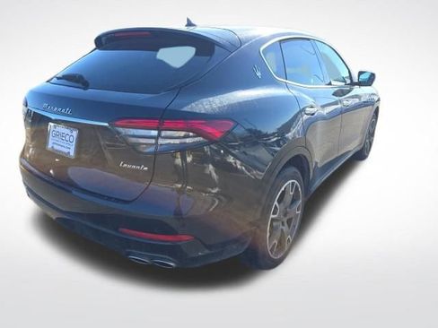 Used 2023 Maserati Levante GT image 7