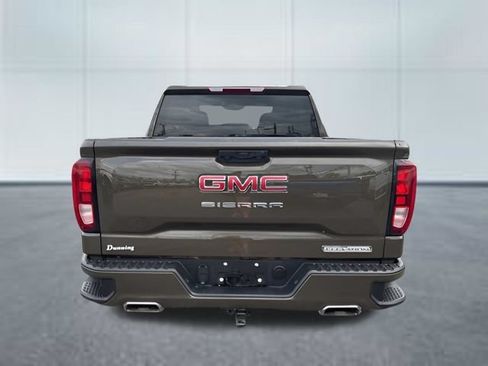 Used 2024 GMC Sierra 1500 Elevation AWD/4WD image 3