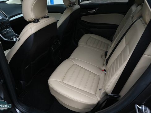 Used 2019 Ford Edge SEL w/ Equipment Group 201A image 16