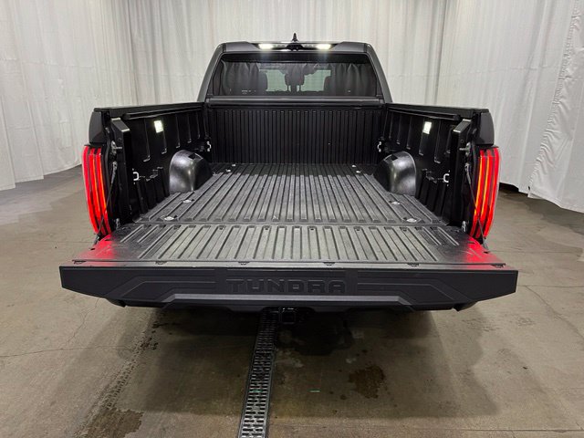 Used 2024 Toyota Tundra Platinum AWD/4WD image 14