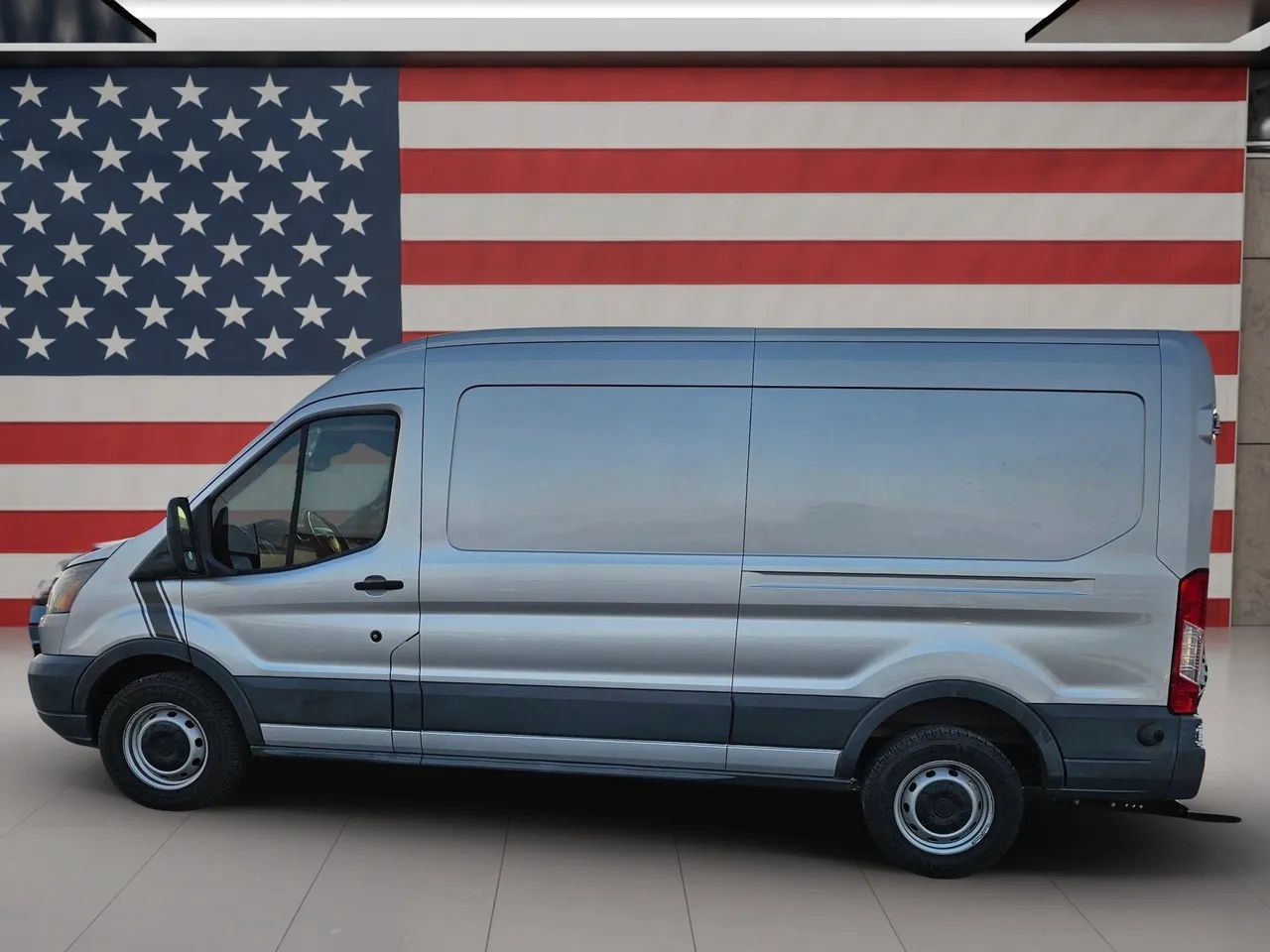 Used 2017 Ford Transit 350 148 Medium Roof RWD image 15