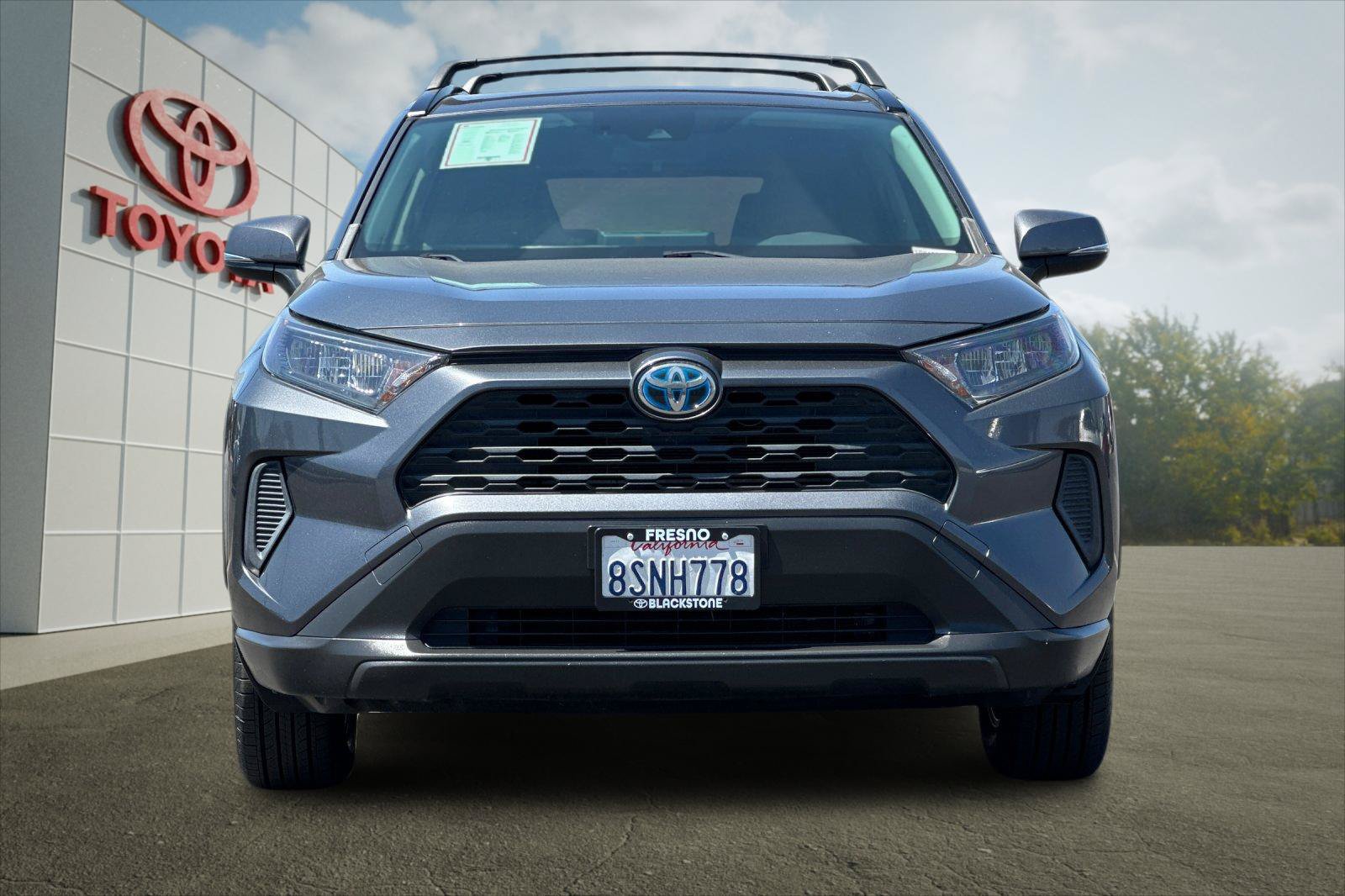 Certified 2020 Toyota RAV4 LE AWD/4WD image 8