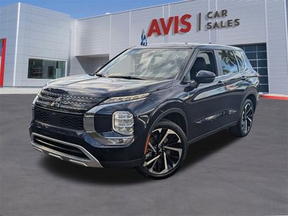 Used 2024 Mitsubishi Outlander SE