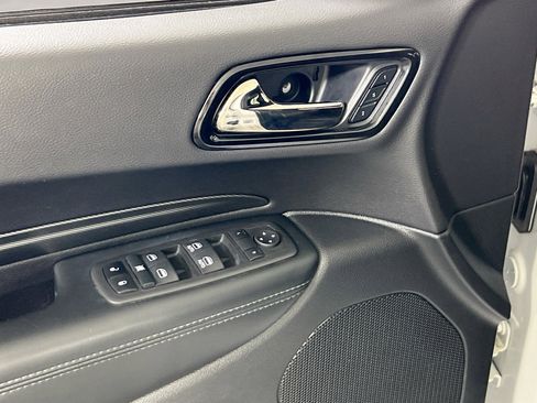 Used 2022 Dodge Durango GT image 18