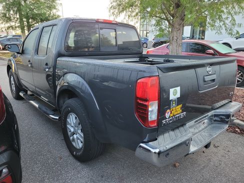 Used 2014 Nissan Frontier SV w/ SV Value Truck Package RWD image 24