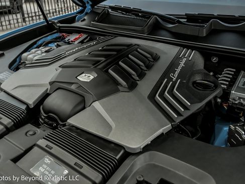 Used 2024 Lamborghini Urus Performante image 20