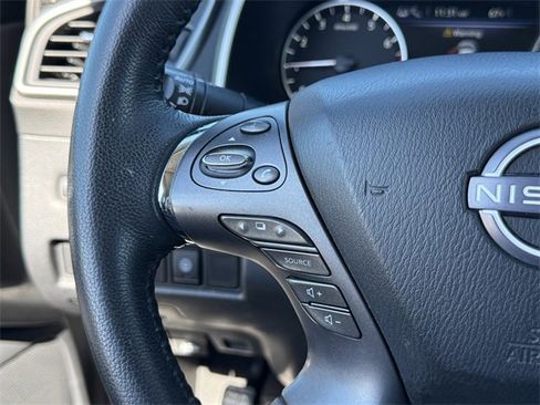 Used 2023 Nissan Murano SV w/ SV Midnight Edition Package image 22