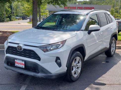 Used 2019 Toyota RAV4 XLE w/ Convenience Package AWD/4WD image 7