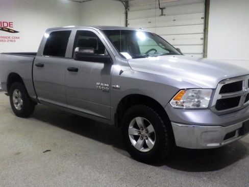 Used 2019 RAM 1500 Tradesman w/ Popular Equipment Group AWD/4WD image 5