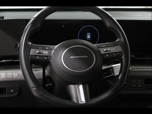 Certified 2024 Hyundai Kona SEL w/ Convenience Package FWD image 7