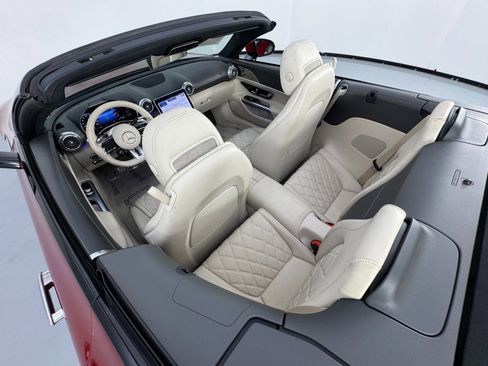 Used 2022 Mercedes-Benz SL 55 AMG 4MATIC image 43