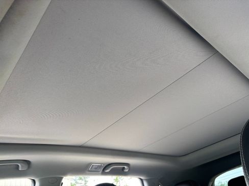 Used 2014 Kia Sorento EX w/ EX V6 Touring Package image 19