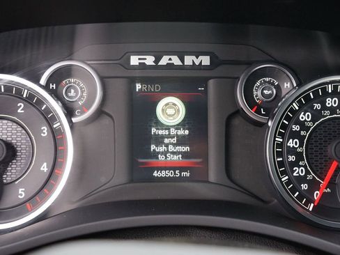 Used 2024 RAM 2500 Big Horn image 37