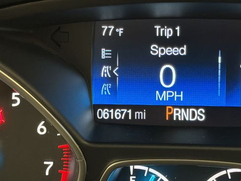 Used 2018 Ford Escape Titanium w/ Ford Safe & Smart Package AWD/4WD image 20