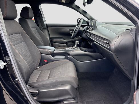 Certified 2023 Honda HR-V Sport image 30