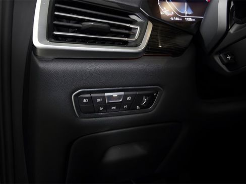 Used 2019 BMW X5 xDrive50i image 38