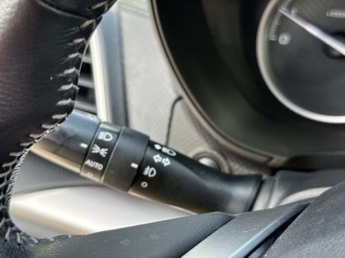 Used 2023 Subaru Forester Premium AWD/4WD image 40
